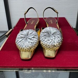 CHANEL Gold Slingback Flats with Silver Floral Rosettes